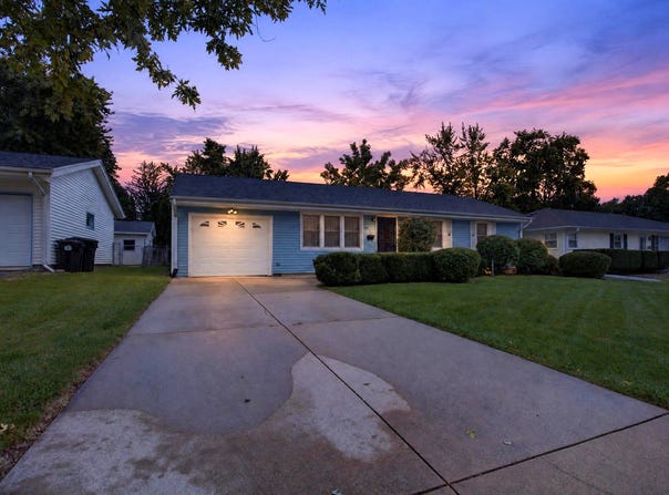 405 Warren Avenue, Normal, IL 61761