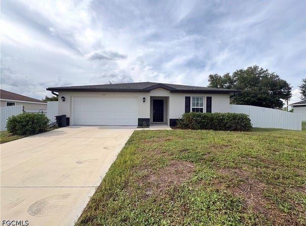 1713 NE 26th Terrace, Cape Coral, FL 33909