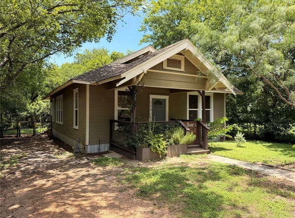 1136 Eleanor St, Austin, TX 78721