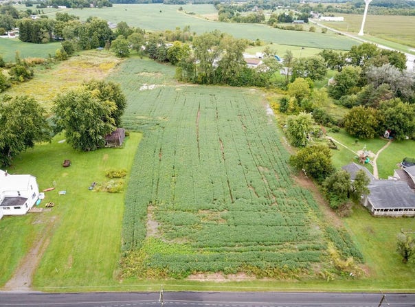 6321 McPheron Rd., Lima, OH 45804