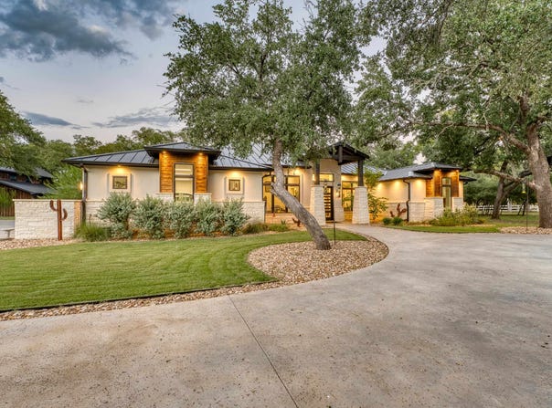 417 Haney Trace, Horseshoe Bay, TX 78657