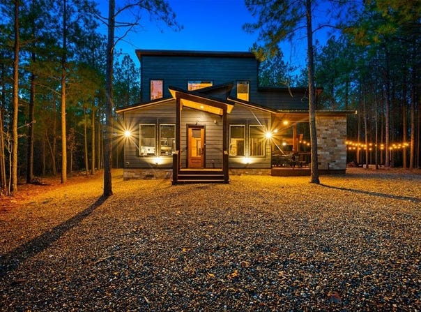 28 Hobie Cat Lane, Broken Bow, OK 74728