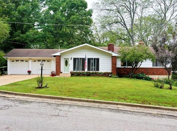 6 Great Oaks Drive, Salem, MO 65560