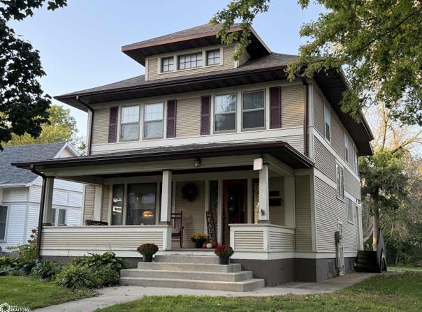 203 Locust St., Rolfe, IA 50581