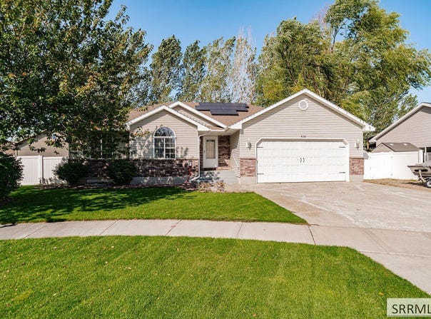 4152 E Rulon Circle, Ammon, ID 83406