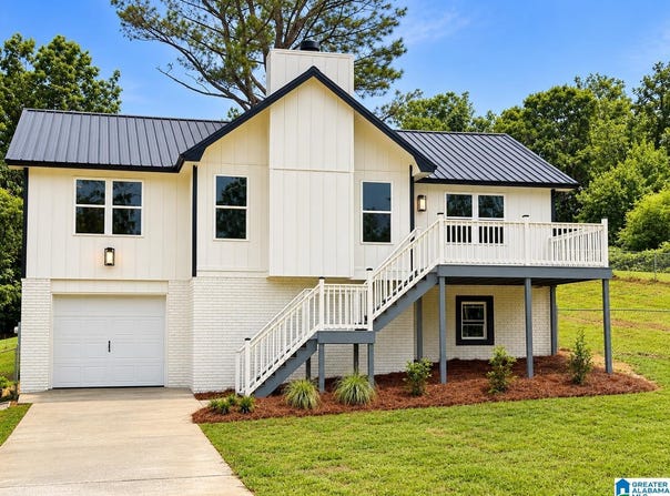 106 E 49TH STREET, ANNISTON, AL 36206