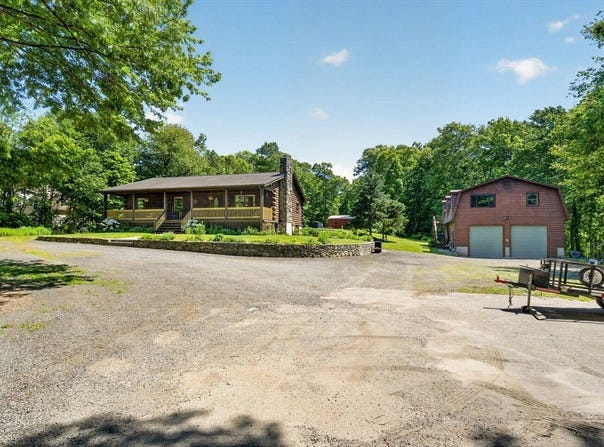 51 Bryant St, Berkley, MA 02779