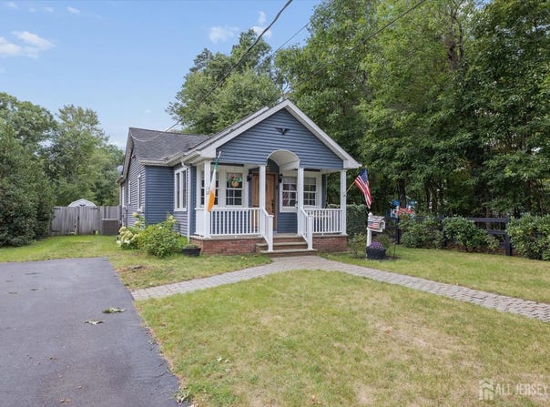 74 Walnut Street, Spotswood, NJ 08884