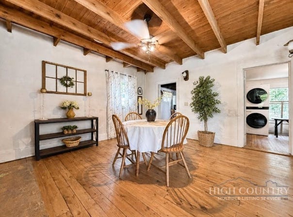 54 Wagon Wheel Way, Sparta, NC 28675