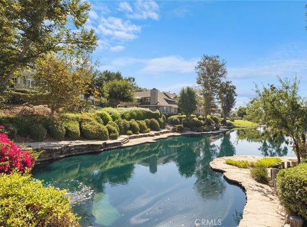 1083 Lakeview, Azusa, CA 91702