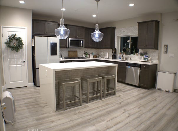24673 Administrative, Menifee, CA 92584
