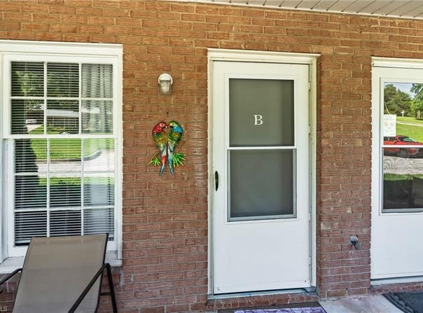 1107 Robin Hood Road, High Point, NC 27262