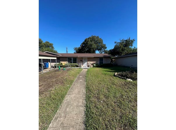 4923 Stoneleigh Dr, San Antonio, TX 78220