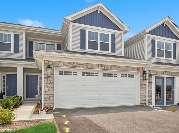 276 Masters Drive, Addison, IL 60101