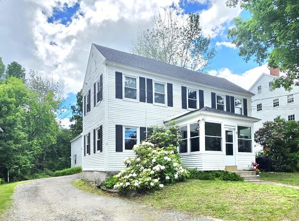 5 Ossipee Trail E, Standish, ME 04084
