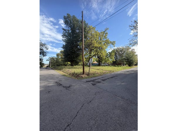 501 E Center Street, Morrilton, AR 72110