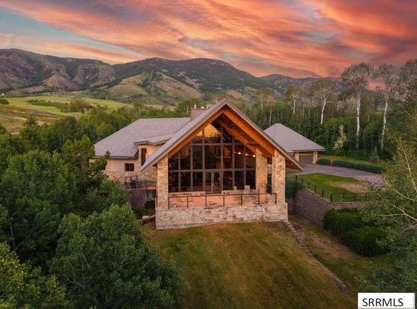 1755 E Nestor, Inkom, ID 83245