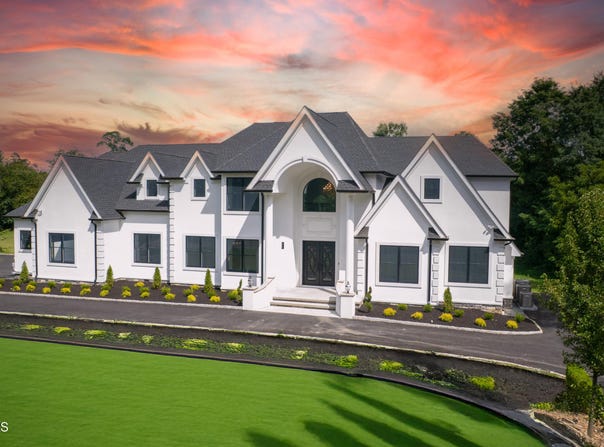 1 Michael Court, Millstone, NJ 08510