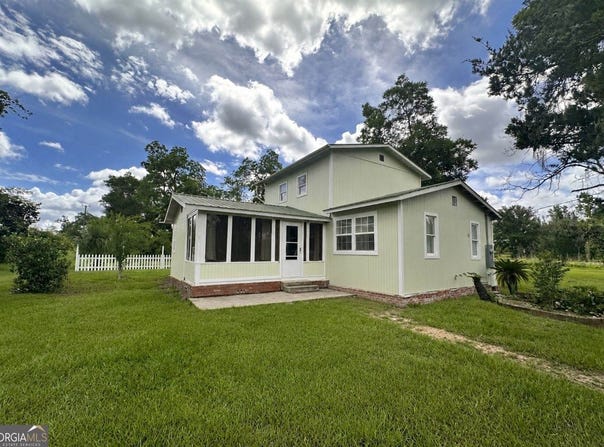 6285 Pond Avenue, Manor, GA 31550