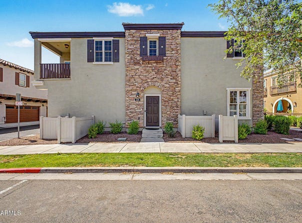 2730 S PEWTER Drive, Gilbert, AZ 85295
