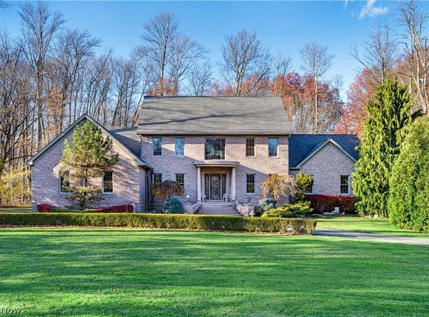 4000 Shields Road, Canfield, OH 44406