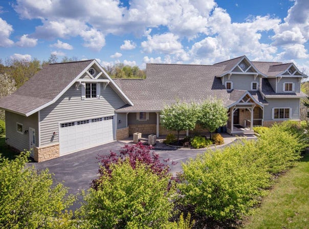 8 Trillium Lane, Galena, IL 61036