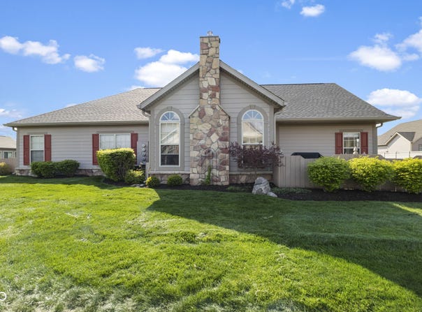 5807 Cool Hollow Way, Indianapolis, IN 46237