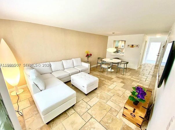 240 Galen Dr, Key Biscayne, FL 33149