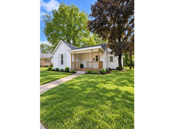 911 S Missouri Avenue, Springfield, MO 65806