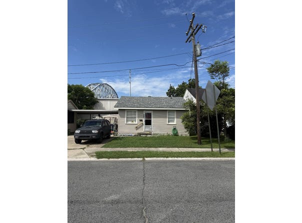 903 First St., Morgan City, LA 70380
