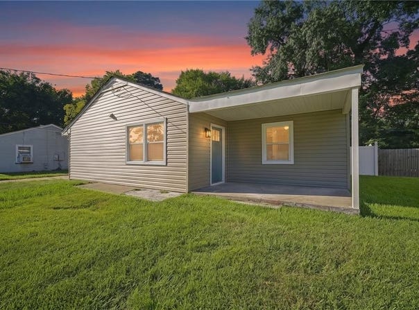 2426 Livesay Road, Chesapeake, VA 23323