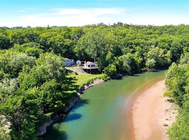734 Old Cove Road, St Clair, MO 63077