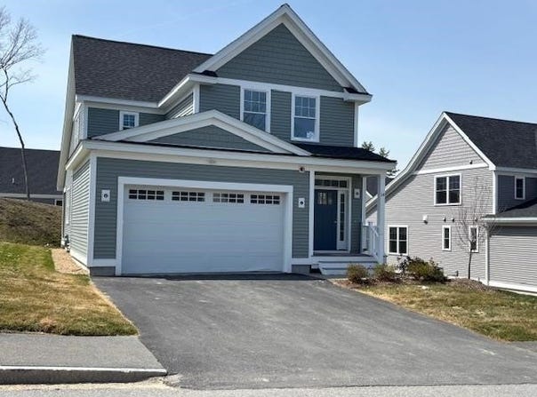 30 The Cliffs at Evergreen Drive, Auburn, NH 03032