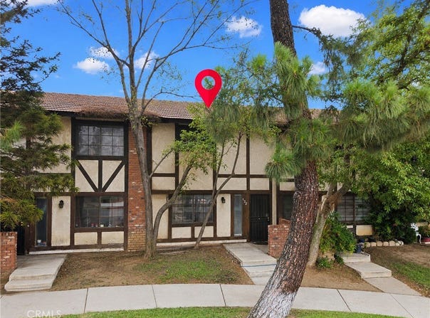 122 E Merrill, Rialto, CA 92376
