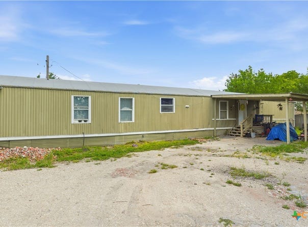 112 Cresthill Causeway, Kyle, TX 78640