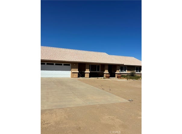 7474 Cedar Street, Phelan, CA 92371