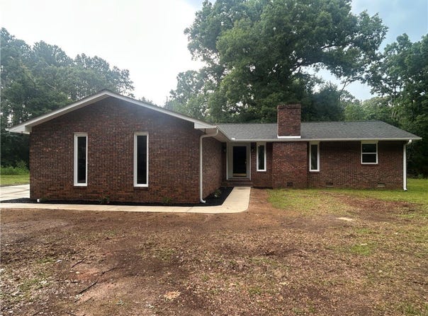 809 Paige Road, Honea Path, SC 29654