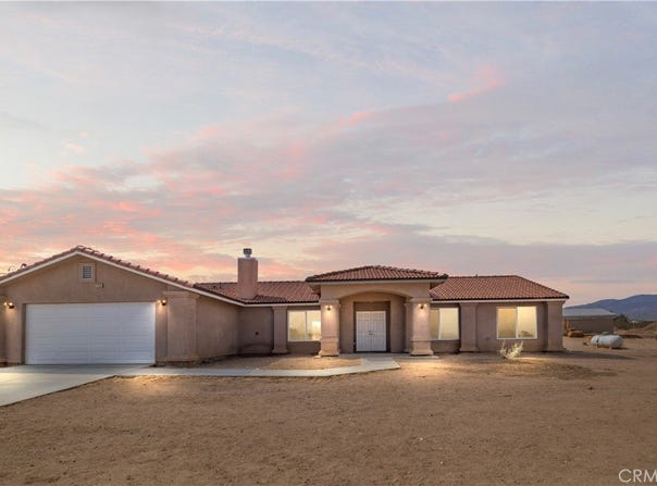 7755 7th Street, Phelan, CA 92371