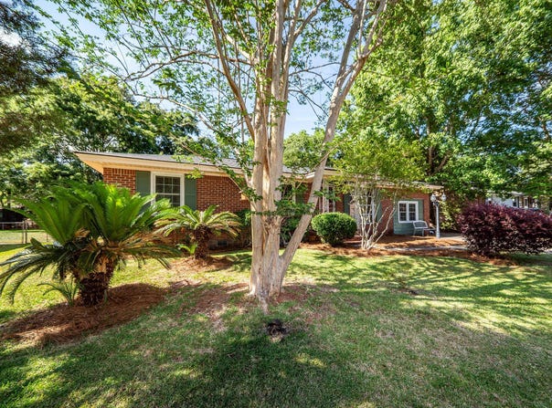 210 Farm Road, Goose Creek, SC 29445
