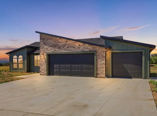 1386 W 3200 S, Perry, UT 84302