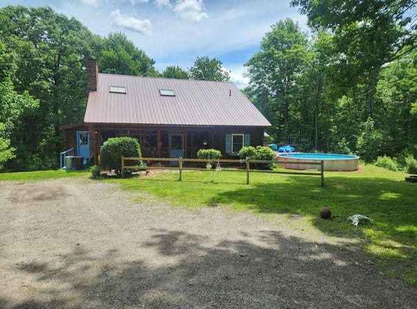 19 Hemlock Park Drive, Jefferson, ME 04348
