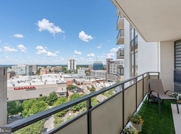 205 E JOPPA Road, TOWSON, MD 21286
