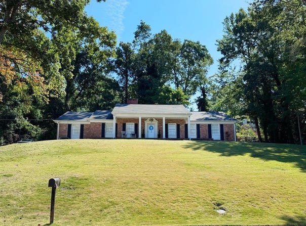 15 DAWVON TERRACE, ANNISTON, AL 36207