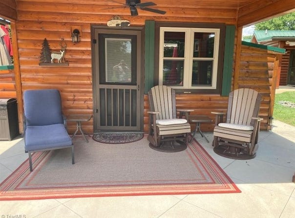 2524 Edmonds Road, Galax, VA 24333