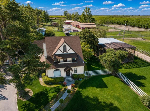 14901 S Highland Ave, Selma, CA 93662