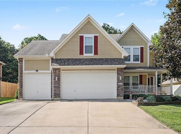 508 NE Hans Drive, Blue Springs, MO 64014
