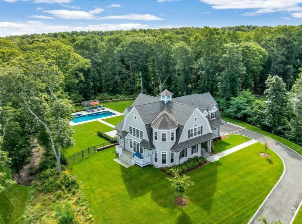 9 Rockhill Road, Sandwich, MA 02563