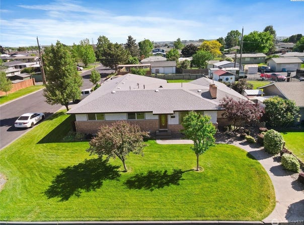 1156 E Elm, Othello, WA 99344
