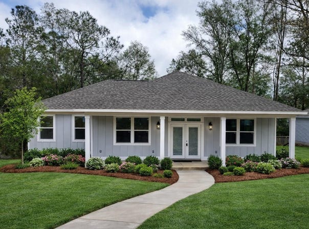100 Windsor Drive, Crestview, FL 32539
