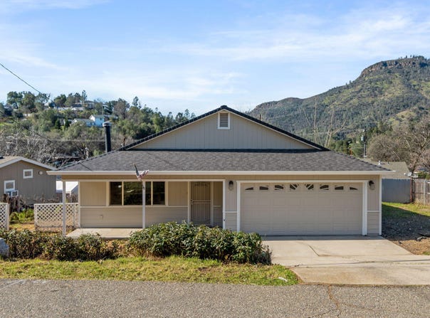 14780 Marin Drive, Redding, CA 96003